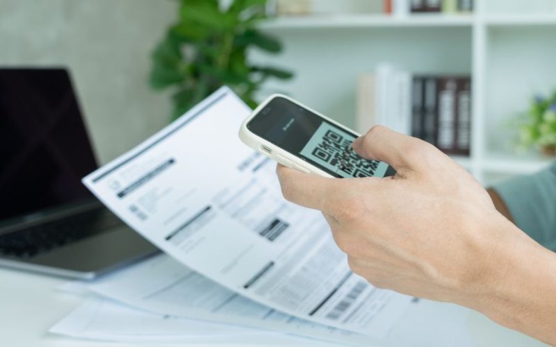 Cómo verificar una factura con el QR de VeriFactu y qué significa cada resultado
