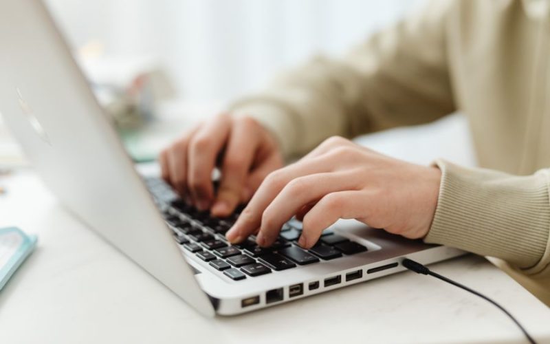 Guía para Activar y Utilizar Vales de Descuento en el Programa de Facturación Powergest